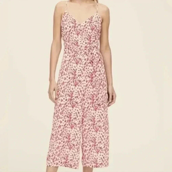 Banana Republic Pants - Banana Republic Strappy crop-leg V-Neck Jumpsuit, size 8 NWT